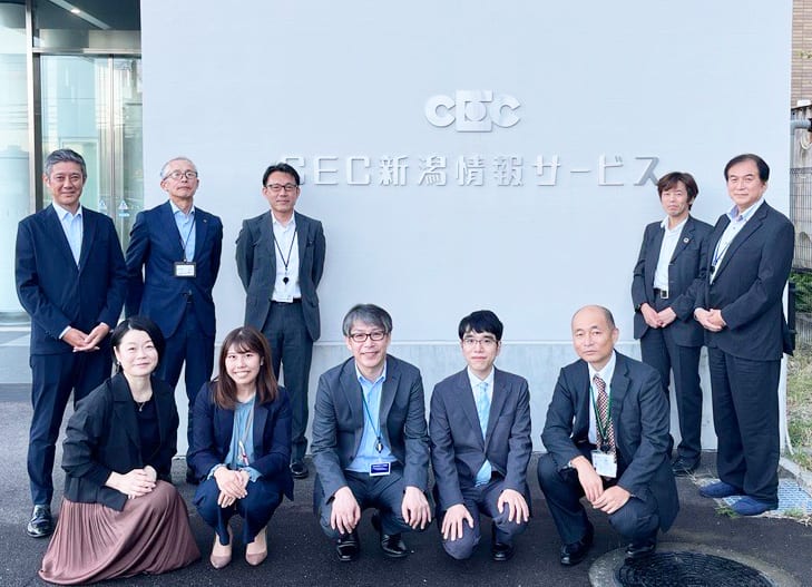 株式会社キザシオ様を訪問したときの集合写真